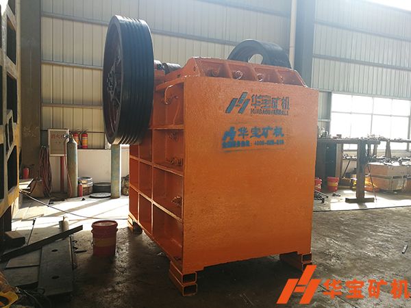 顎式破碎機的日常維修與保養(yǎng)注意三點事項 顎式破碎機的日常維修與保養(yǎng)注意三點事項