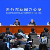 【央行官宣】降息降準！萬億利好入市 基建地產領域提振復蘇有保障！